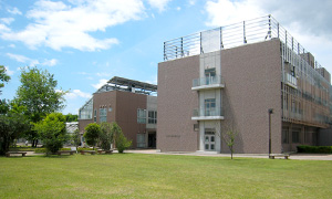 バイオサイエンス教育研究センター