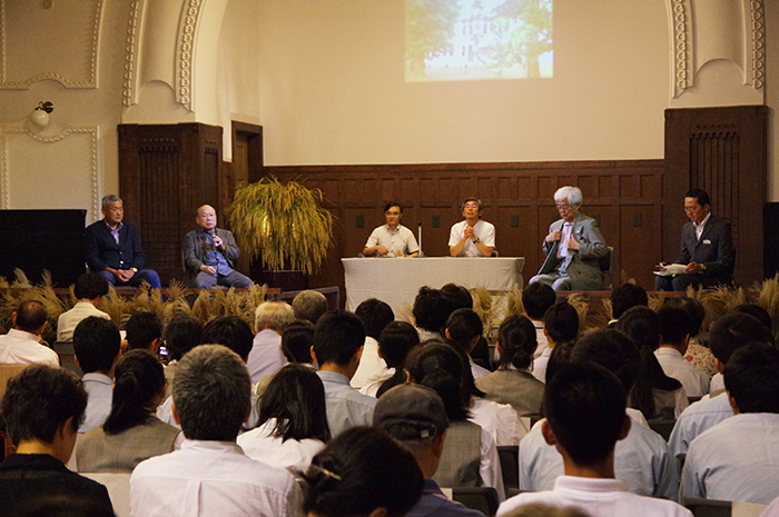 shingakubu_sympo.jpg